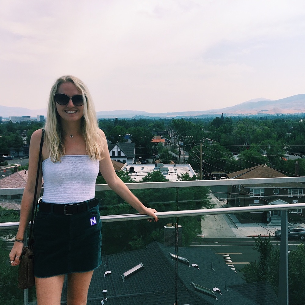 Meet your Posher, Abby